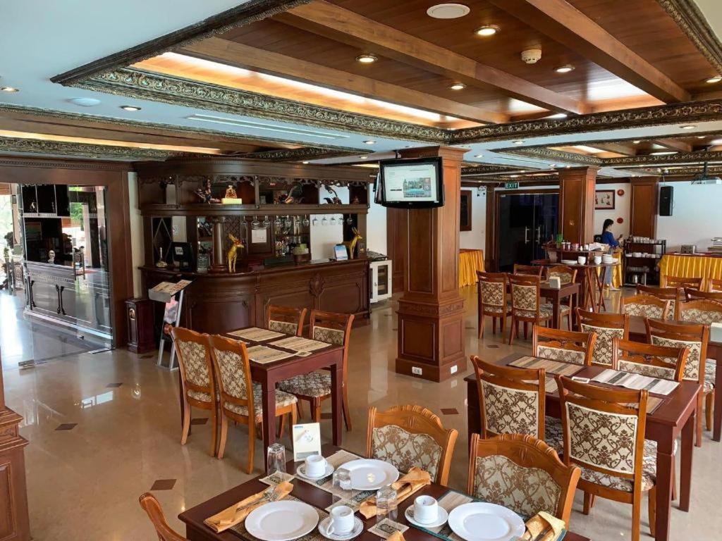 Leuxay Hotel Виентиане Екстериор снимка