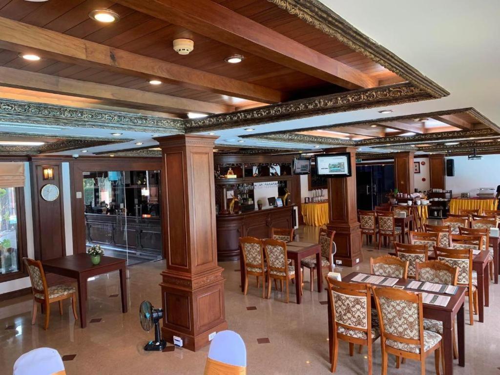 Leuxay Hotel Виентиане Екстериор снимка