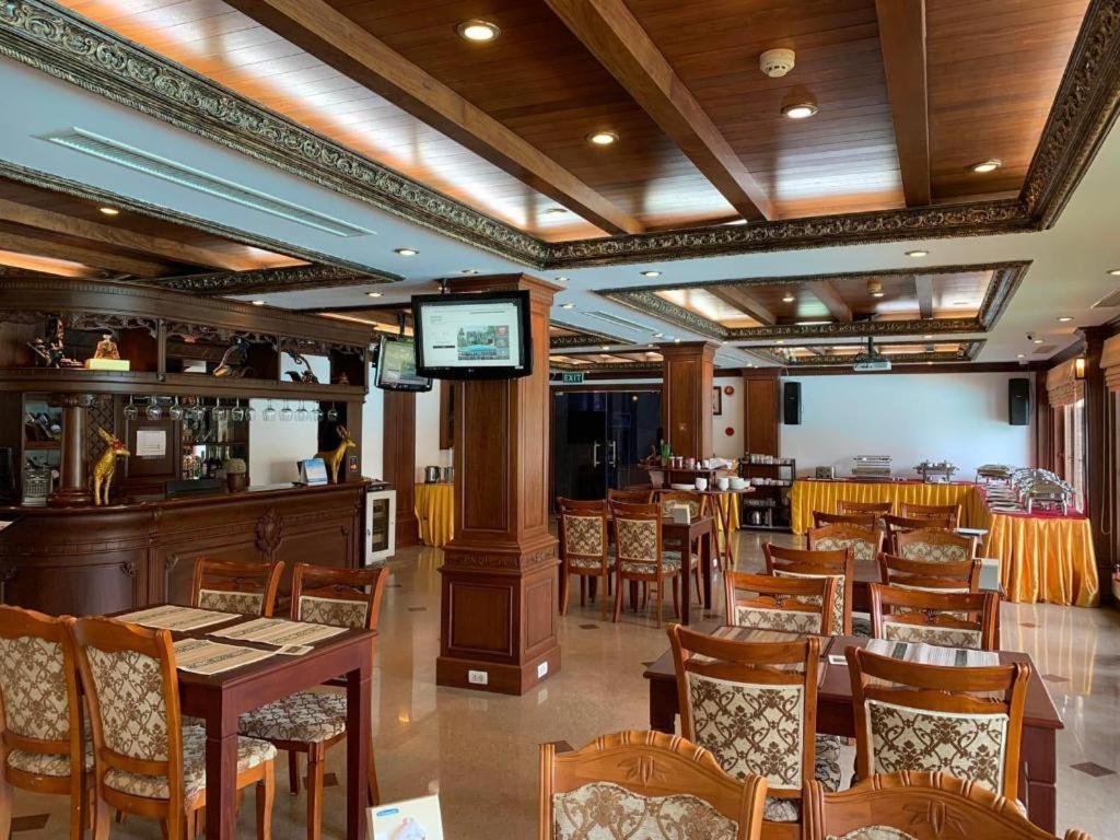 Leuxay Hotel Виентиане Екстериор снимка